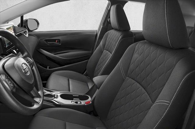 Used 2024 Toyota Corolla LE image 5