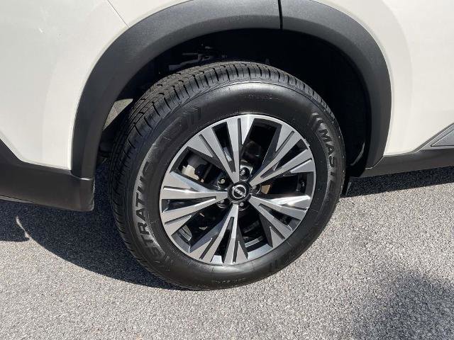 Used 2023 Nissan Rogue SV image 7