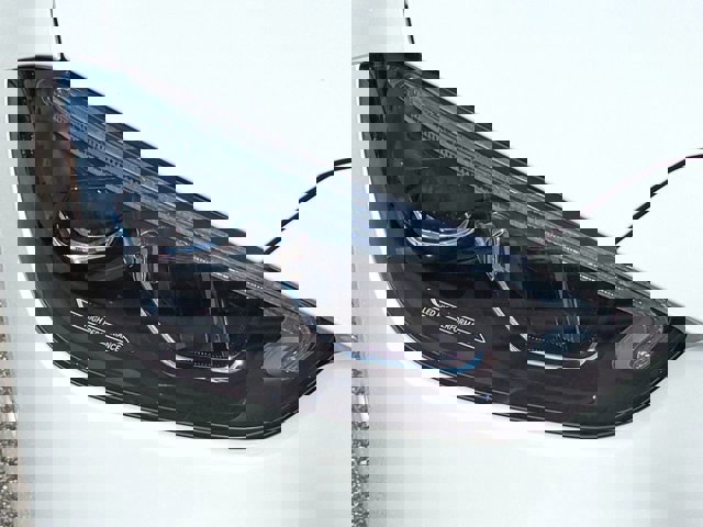 Used 2025 Mercedes-Benz C 300 Sedan image 10