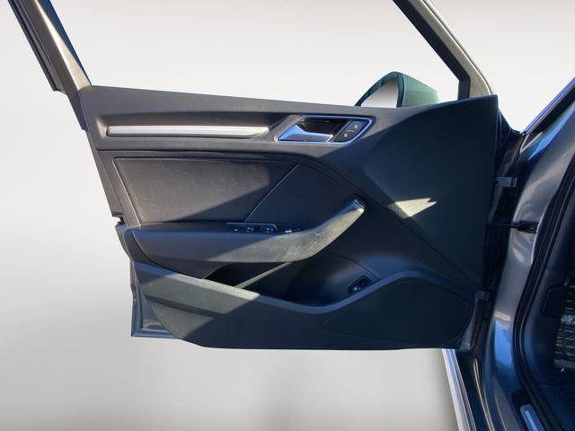 Used 2018 Audi A3 e-tron Premium w/ Sport Package image 16