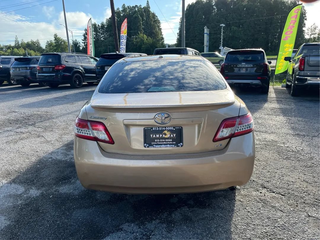 Used 2011 Toyota Camry LE w/ LE Extra-Value Pkg FWD image 6