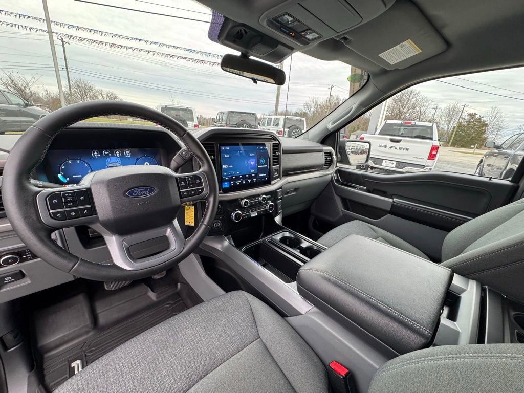 Used 2025 Ford F150 XLT w/ Equipment Group 301A Standard image 20