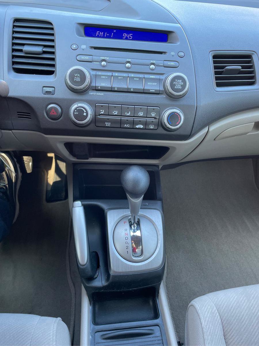 Used 2010 Honda Civic LX image 16
