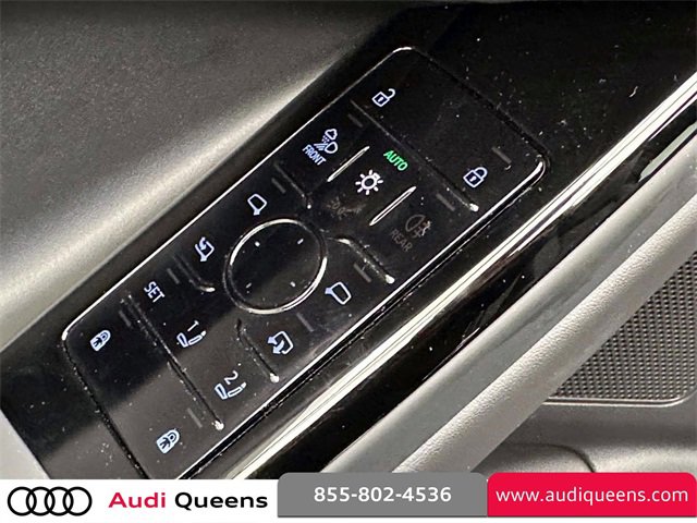 Used 2025 Audi Q6 e-tron Premium Plus image 18