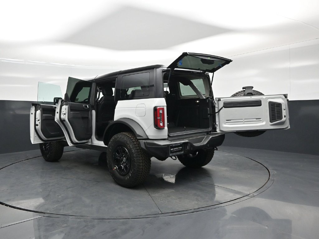 New 2026 Ford Bronco Badlands AWD/4WD image 31