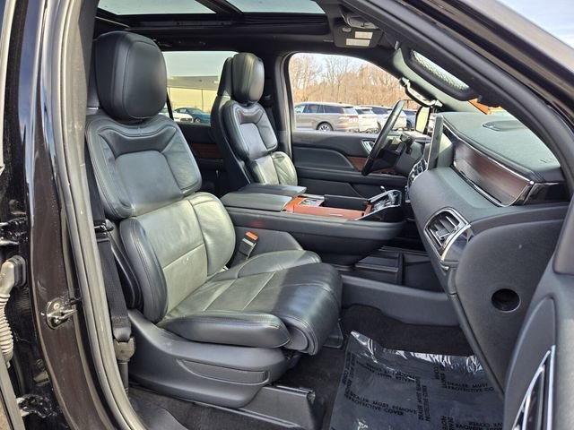 Certified 2024 Lincoln Navigator Reserve image 18