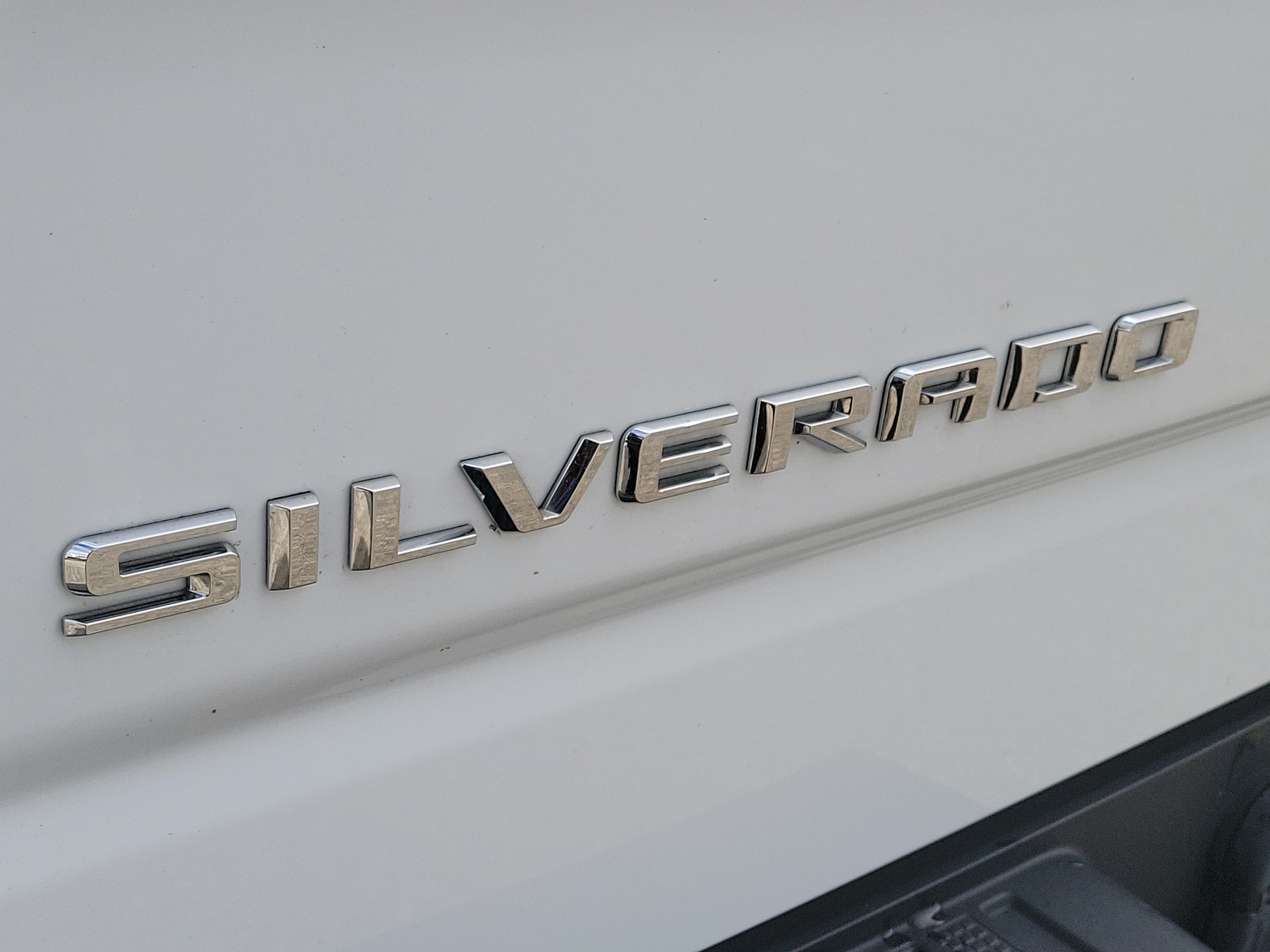 Used 2023 Chevrolet Silverado 1500 Custom RWD image 13