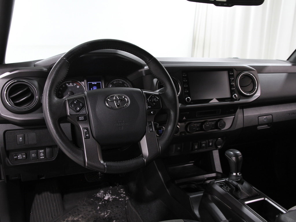 Used 2023 Toyota Tacoma TRD Off-Road image 6