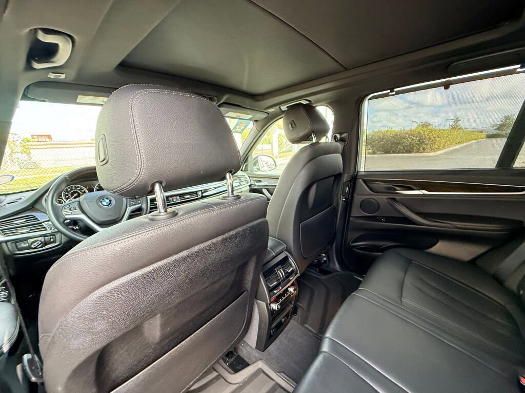 Used 2018 BMW X5 sDrive35i w/ Driving Assistance Package image 19