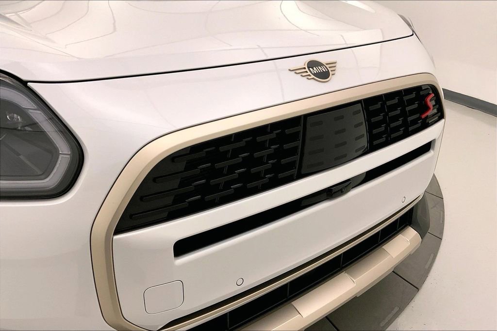 Used 2025 MINI Cooper Countryman S w/ Comfort Package Max image 29