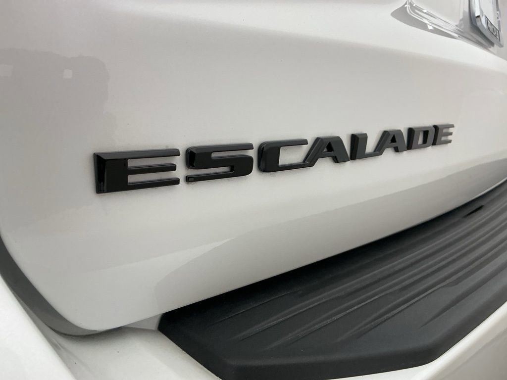 Used 2025 Cadillac Escalade Sport Platinum w/ LPO, ONYX Package image 34