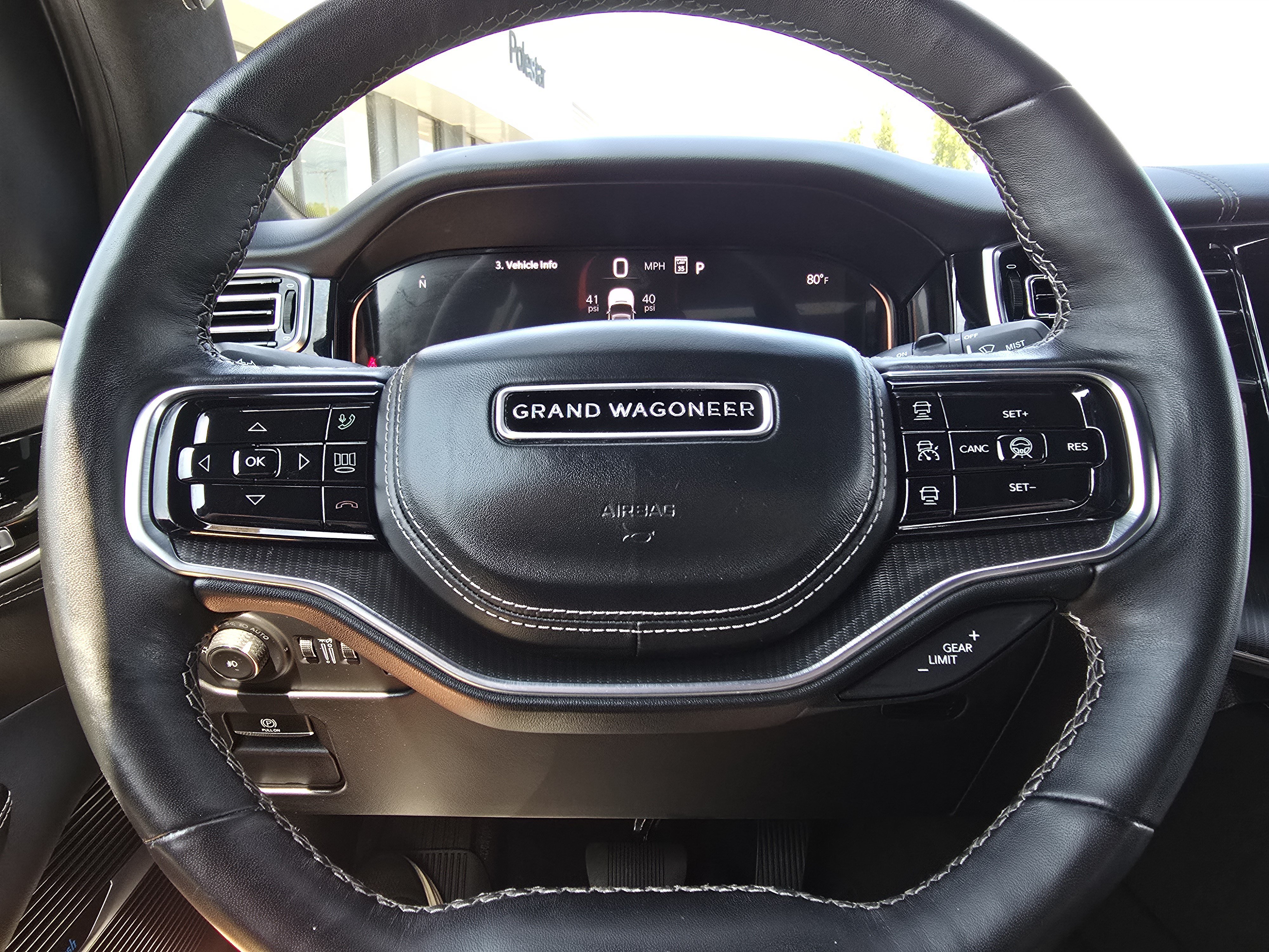 Used 2025 Jeep Grand Wagoneer Series II Obsidian w/ Quick Order Packagew 28T AWD/4WD image 25