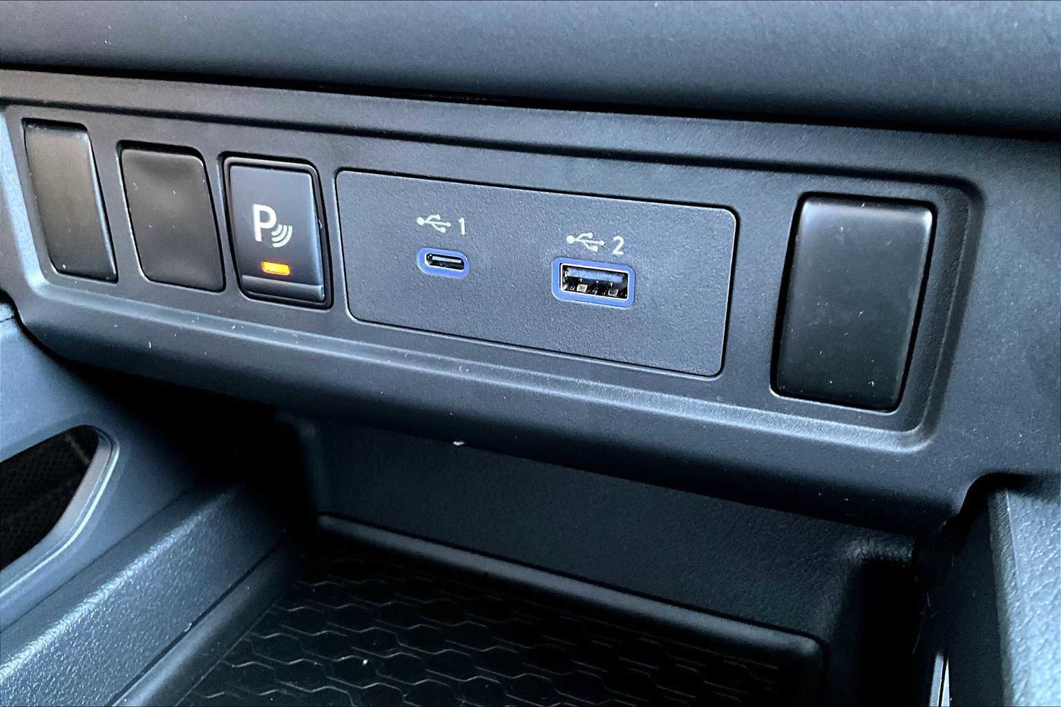 New 2026 Nissan Frontier SV image 18