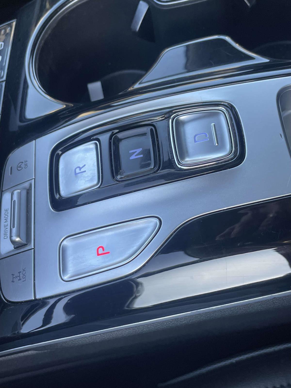 Used 2024 Hyundai Tucson Limited image 6