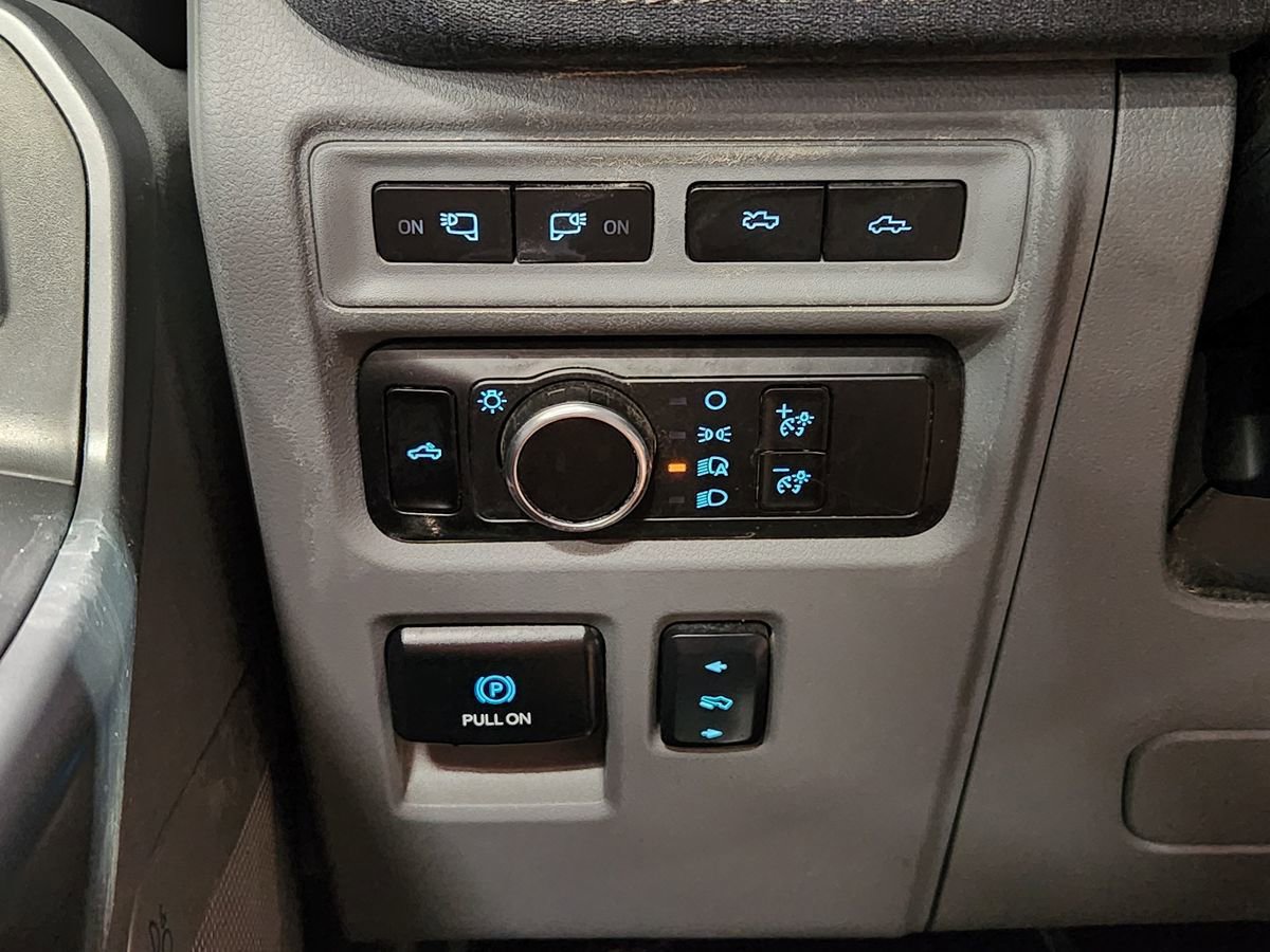 Used 2024 Ford F150 Lightning Flash AWD/4WD image 42