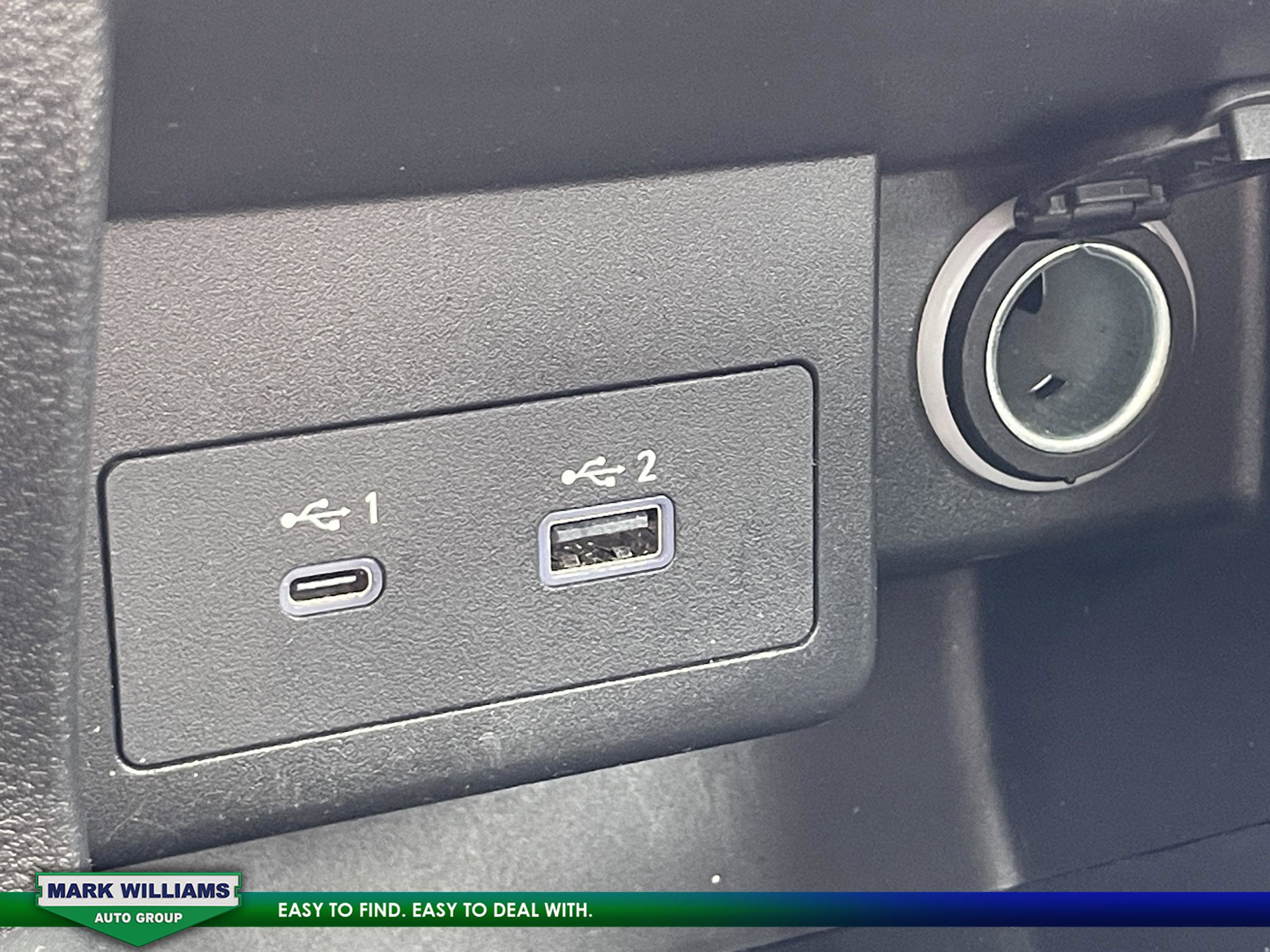 Used 2023 Nissan Kicks SV image 21