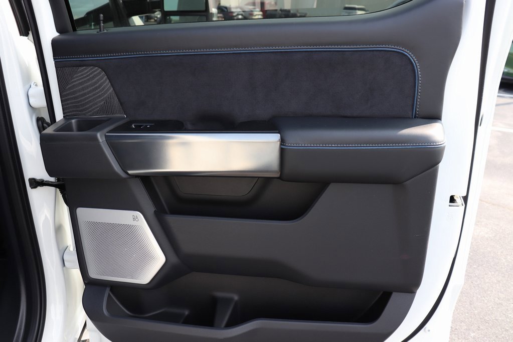 New 2025 Ford F250 Platinum image 19