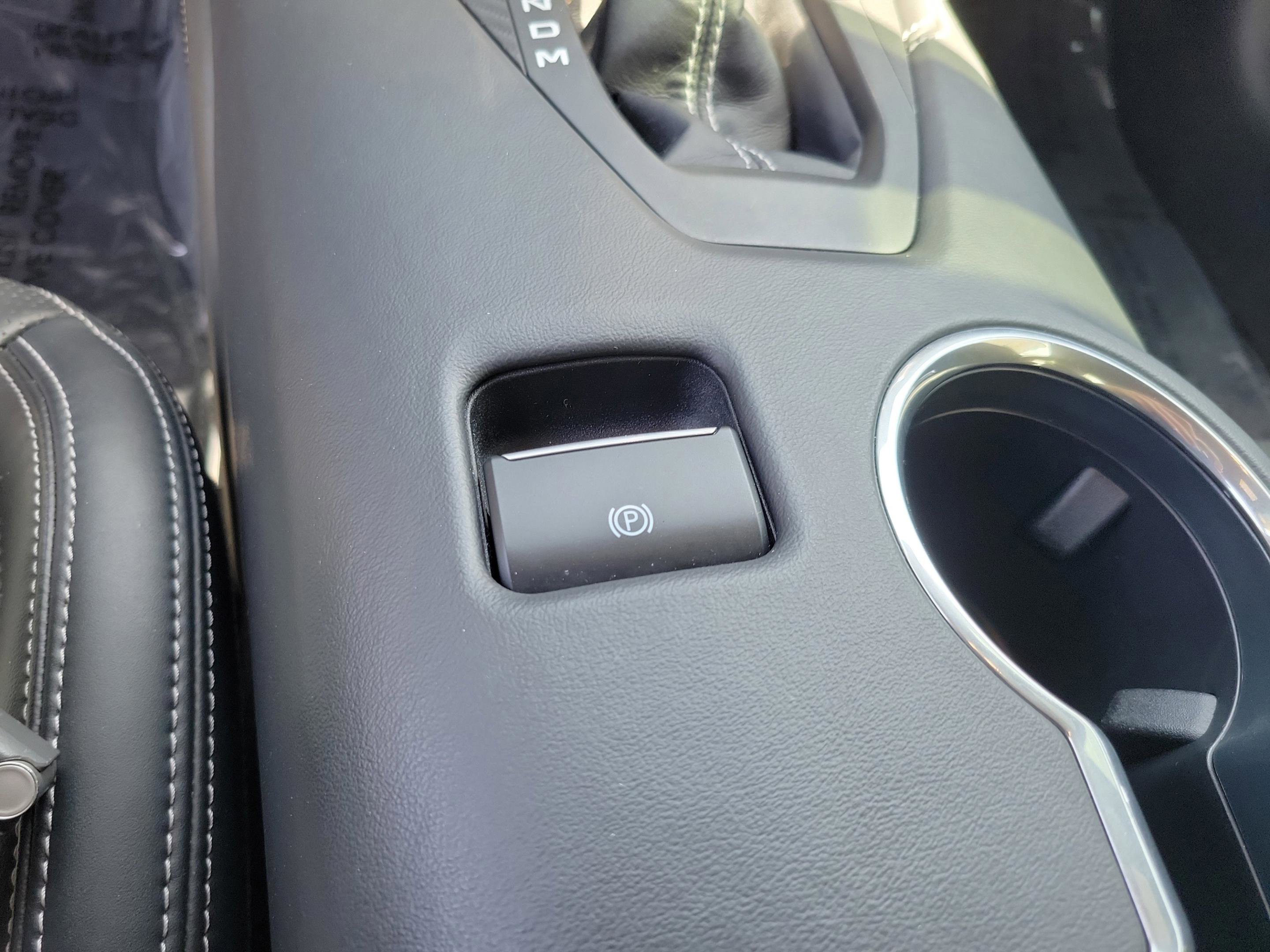 Used 2024 Ford Mustang GT Premium image 13