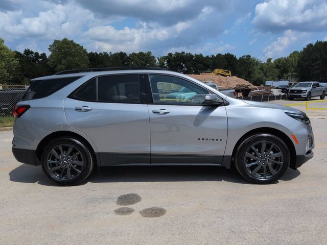 Used 2024 Chevrolet Equinox RS w/ RS Leather Package FWD image 3