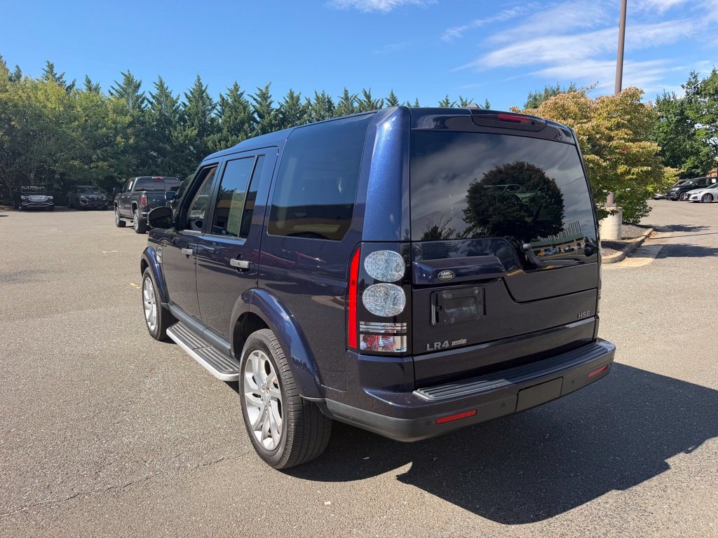 Used 2016 Land Rover LR4 HSE AWD/4WD image 6
