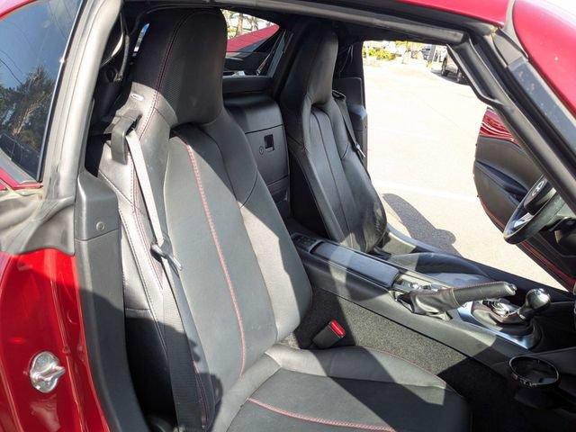Used 2019 MAZDA MX-5 Miata RF Grand Touring RWD image 17