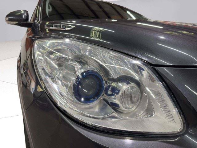 Used 2011 Buick Enclave CX FWD image 16