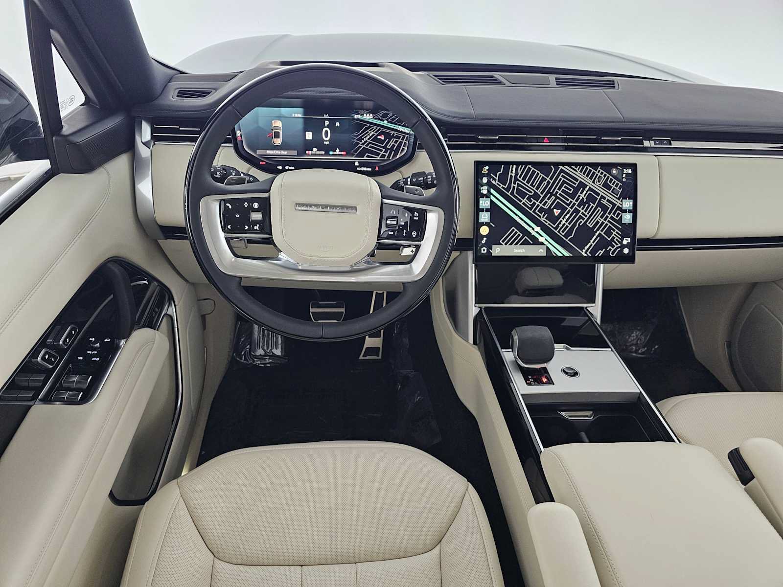 Used 2026 Land Rover Range Rover SE AWD/4WD image 18