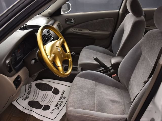 Used 2002 Nissan Sentra GXE FWD image 9