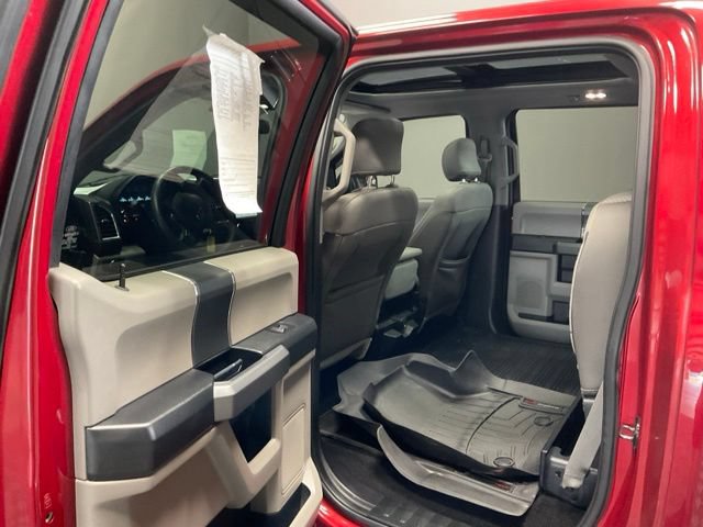 Used 2016 Ford F150 XLT w/ Equipment Group 302A Luxury RWD image 18