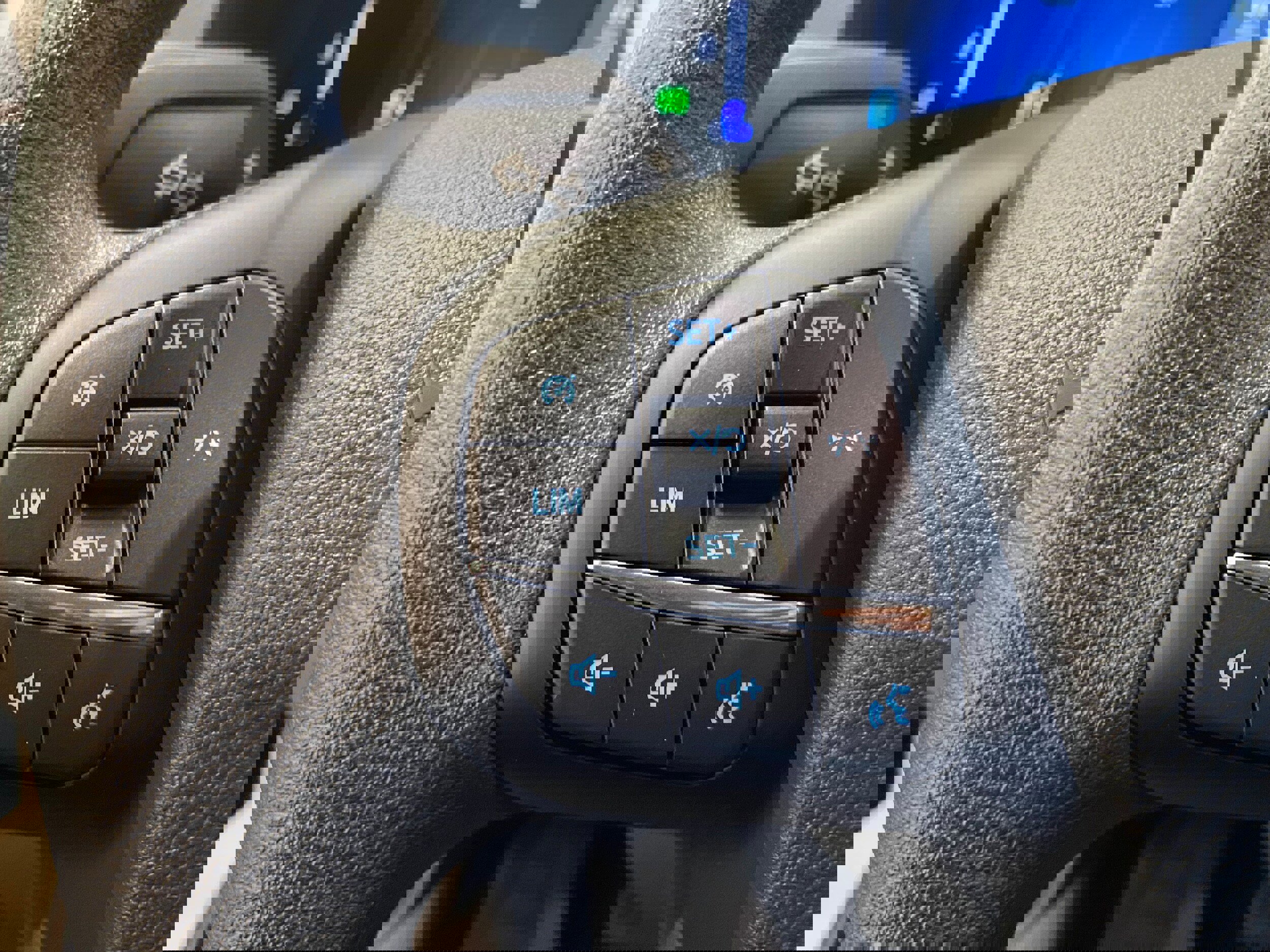 New 2026 Ford Transit 250 148 Medium Roof Extended AWD w/ Exterior Upgrade Package image 18