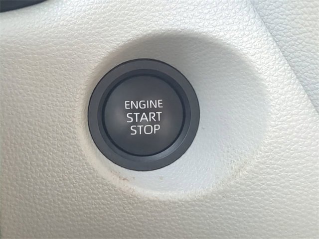 Certified 2024 Toyota Corolla Cross LE image 26