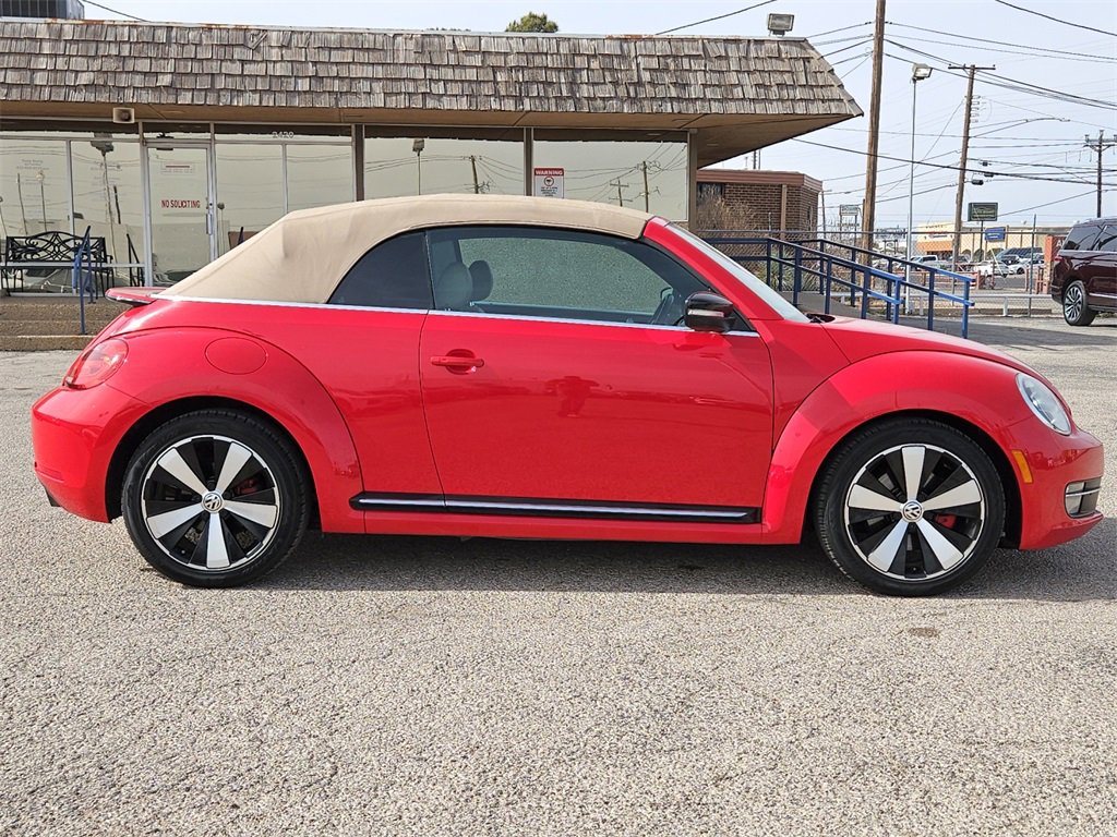 Used 2013 Volkswagen Beetle Turbo image 5