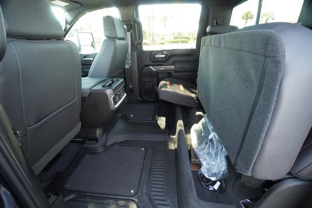 Used 2023 GMC Sierra 2500 AT4 w/ AT4 Premium Plus Package image 33