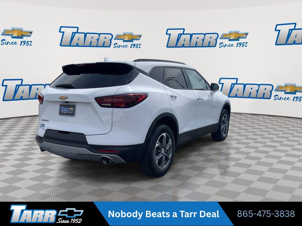 Used 2024 Chevrolet Blazer LT w/ Convenience Package FWD image 8