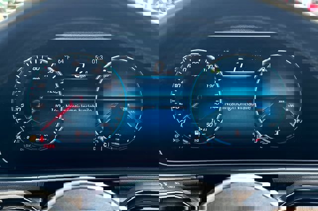 Used 2021 Mercedes-Benz GLE 350 4MATIC image 29