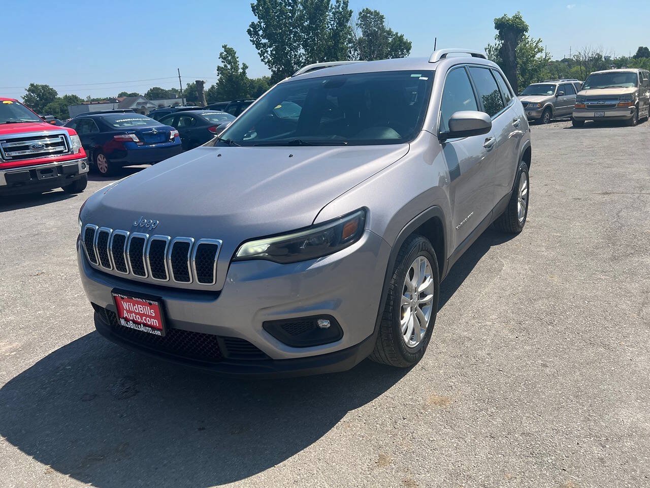 Used 2019 Jeep Cherokee Latitude w/ Cold Weather Group