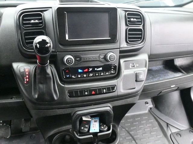 Used 2025 RAM ProMaster 2500 w/ Convenience Group image 18