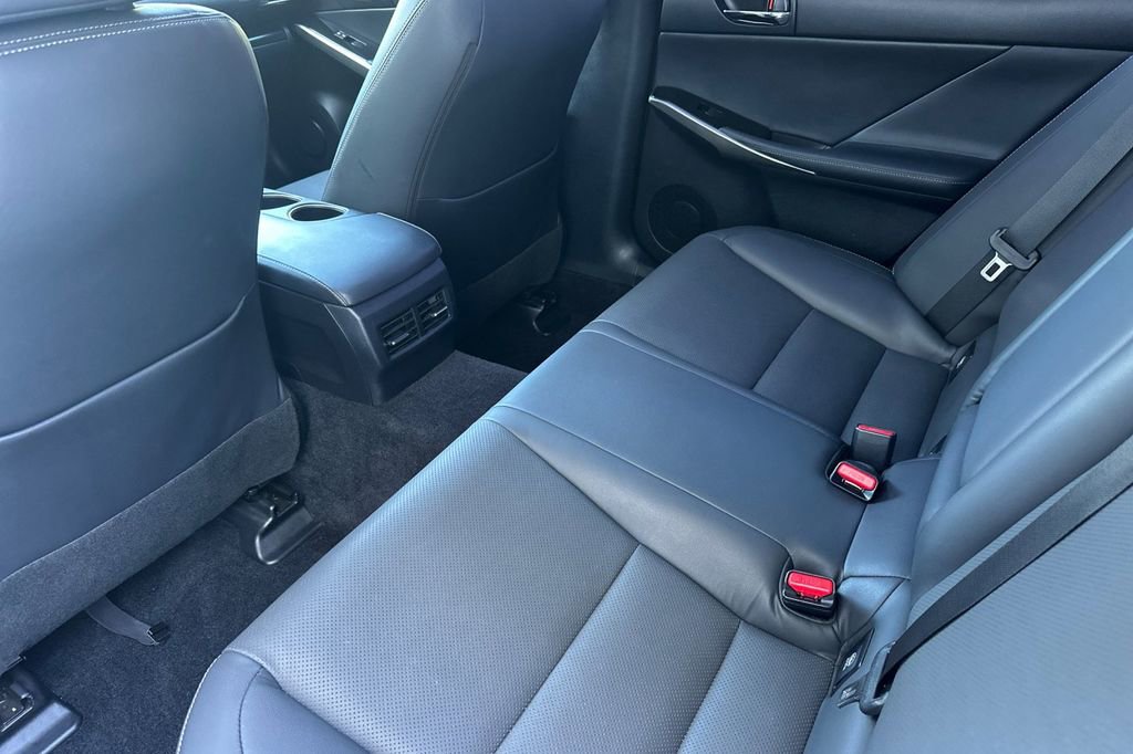 Used 2014 Lexus IS 250 w/ Navigation Package image 12