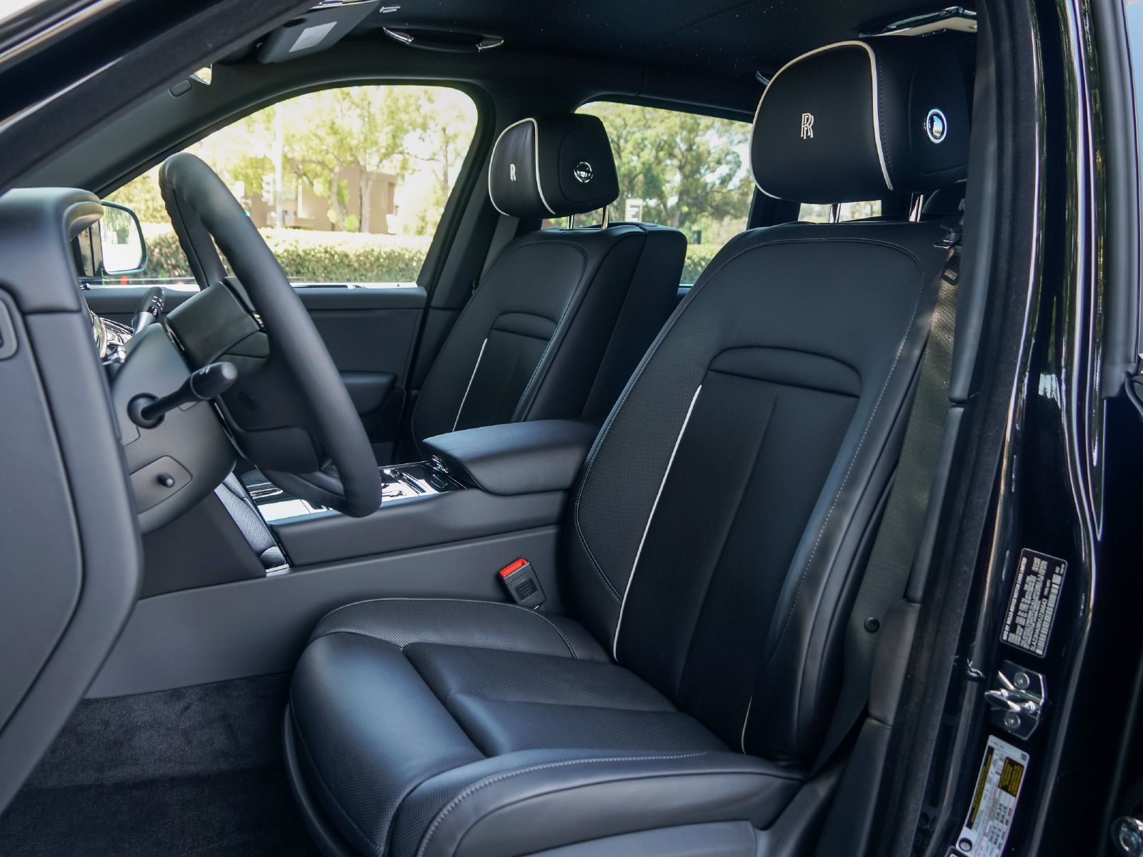 New 2027 Rolls-Royce Cullinan AWD/4WD image 20