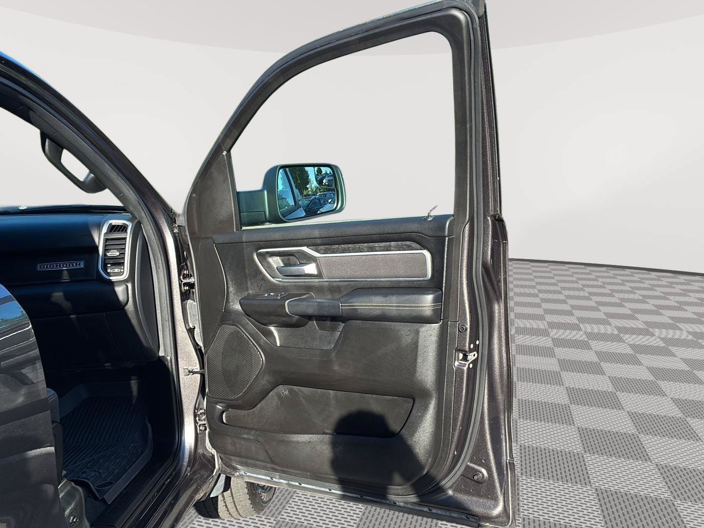 Used 2023 RAM 1500 Big Horn AWD/4WD image 15