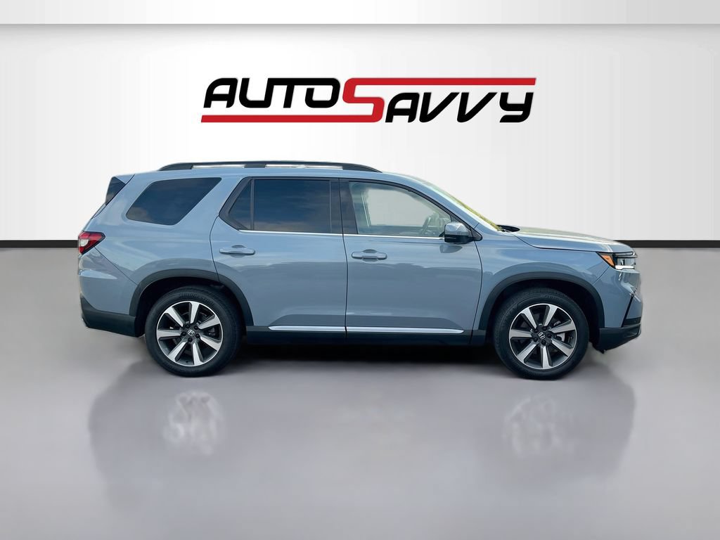 Used 2024 Honda Pilot Elite image 8