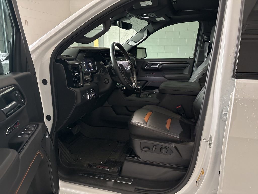 Used 2026 GMC Sierra 1500 AT4 w/ AT4 Premium Package image 13