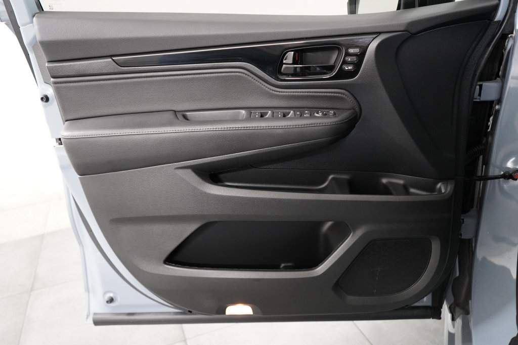 Used 2024 Honda Odyssey Touring image 23
