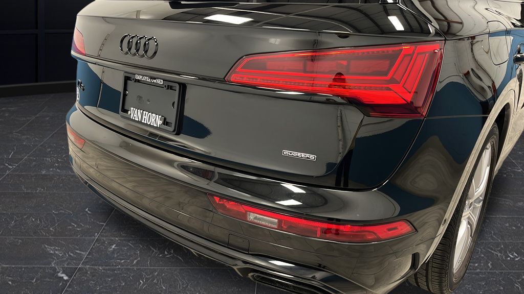 Used 2024 Audi Q5 e Prestige w/ Prestige Package AWD/4WD image 39