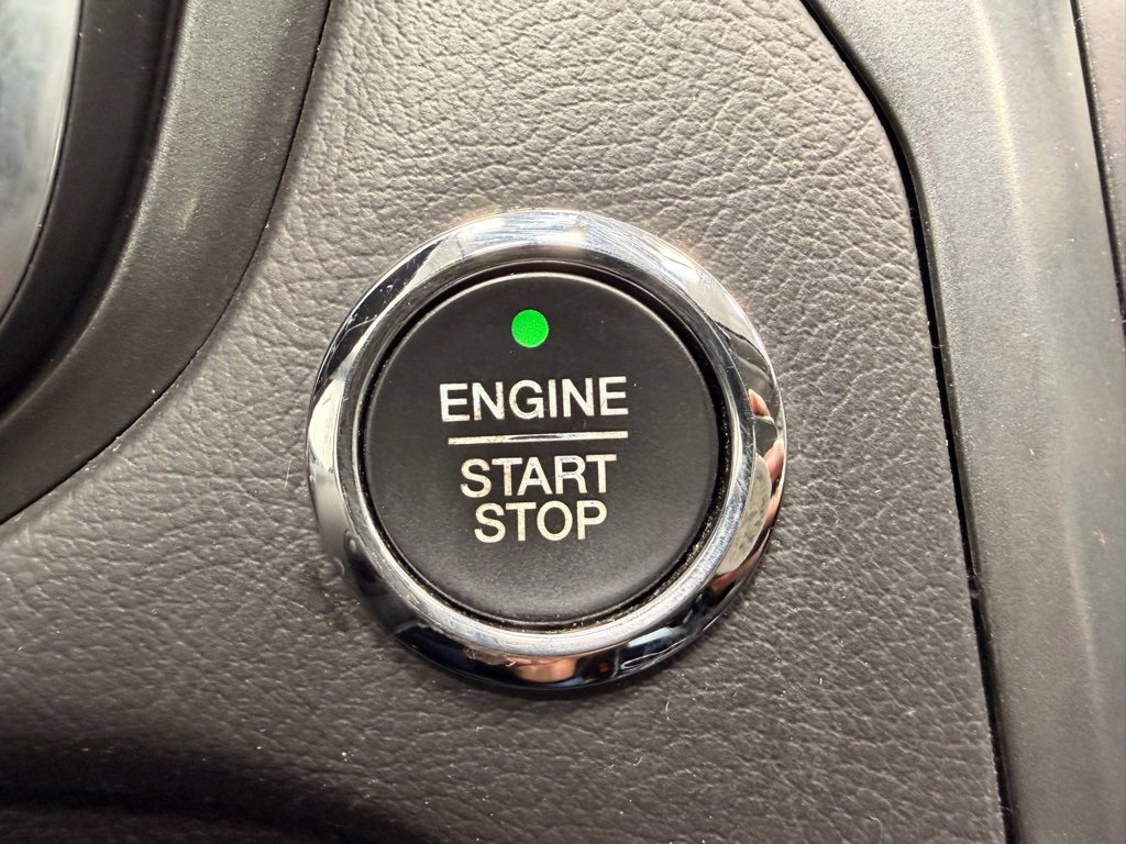 Used 2015 Ford Fusion Titanium image 33