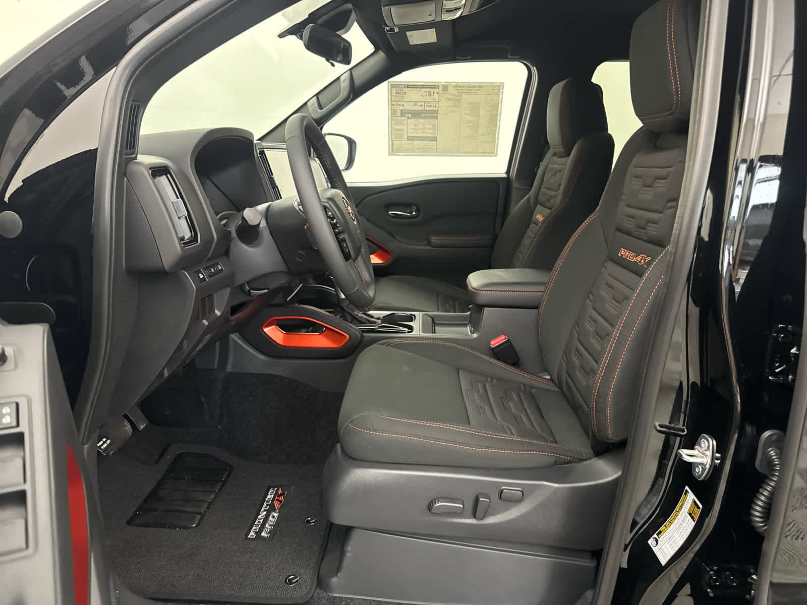 New 2025 Nissan Frontier PRO-4X image 10