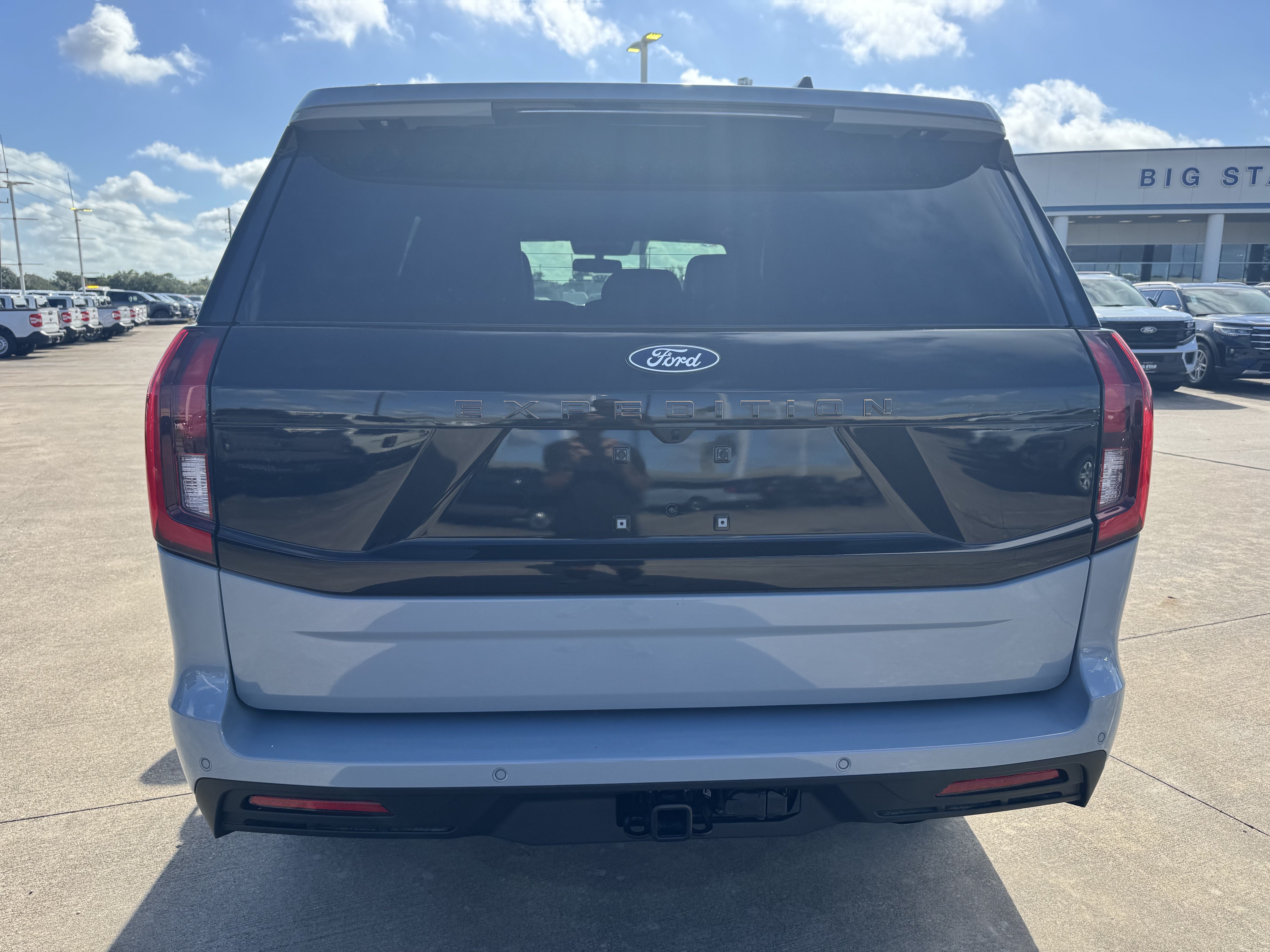 New 2027 Ford Expedition Tremor w/ Driver's Package AWD/4WD image 7