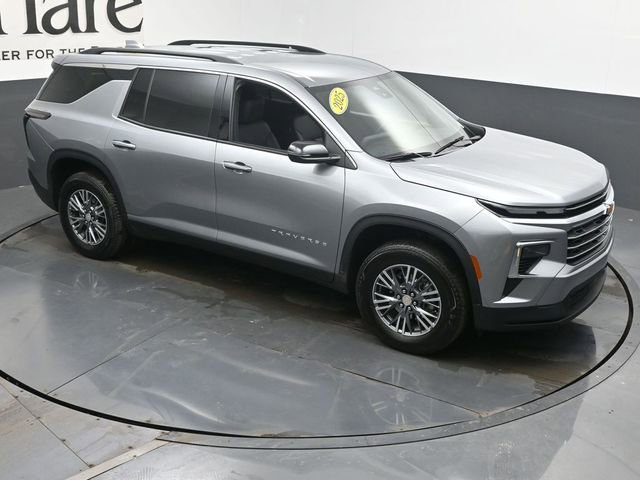Used 2025 Chevrolet Traverse LT image 49