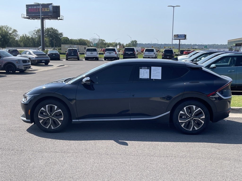 Certified 2024 Kia EV6 Light image 4