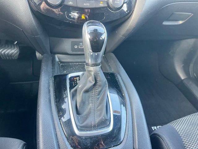 Used 2020 Nissan Rogue Sport SV image 20